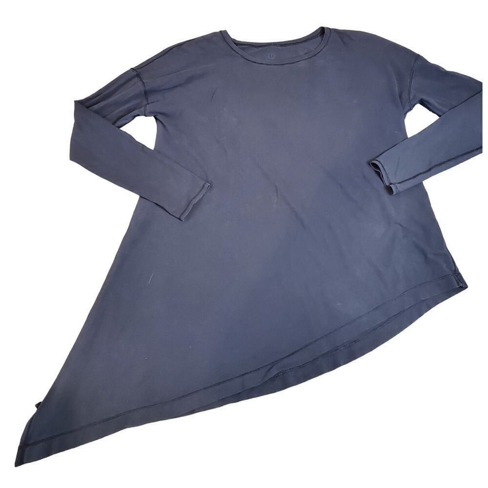 Lululemon Asymmetrical Hem Long Sleeve Top Athleisure Casual Shirt‎  M